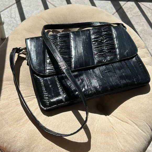 Black Bic Star evening purse - Picture 4 of 7